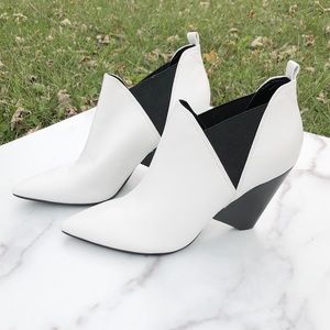 Marc Fisher retro boots